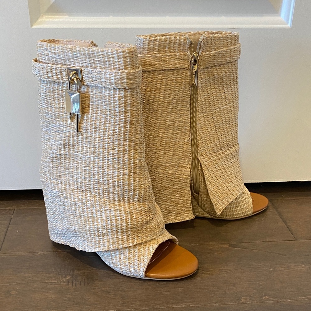 Cape Robbin Tan Woven Wedges